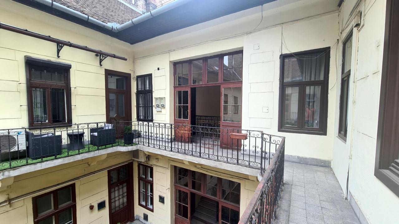 Downtown Akacfa Lejlighed Budapest Eksteriør billede
