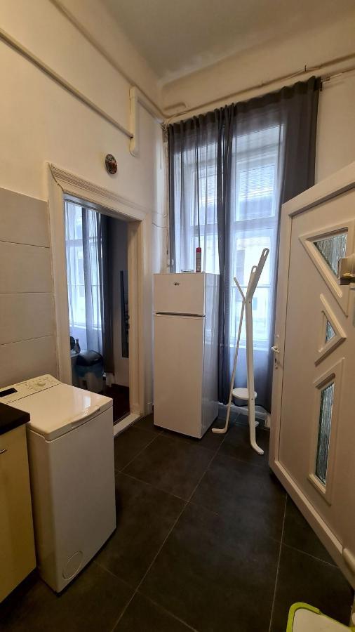 Downtown Akacfa Lejlighed Budapest Eksteriør billede